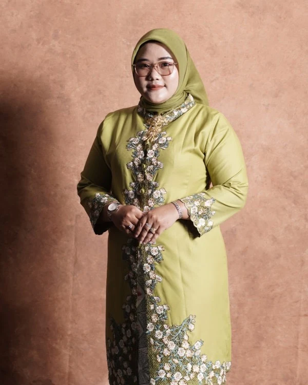 Foto Rizka Yulia Senastri, S.Pd